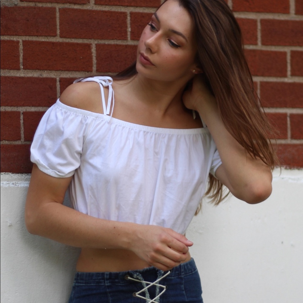 Alice & UO Crop